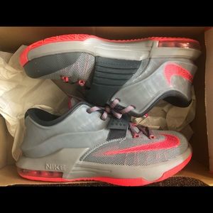 KD VII Nike Sneakers